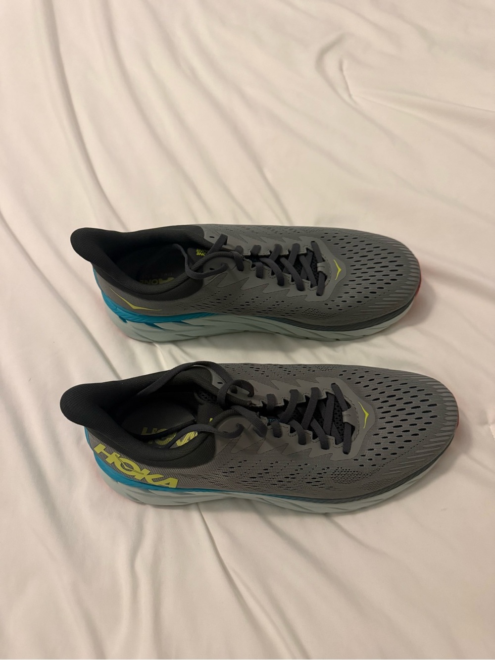 BRAND NEW: Hoka One One Men's Clifton 7 Sneaker- Gray - Picture 9 of 12